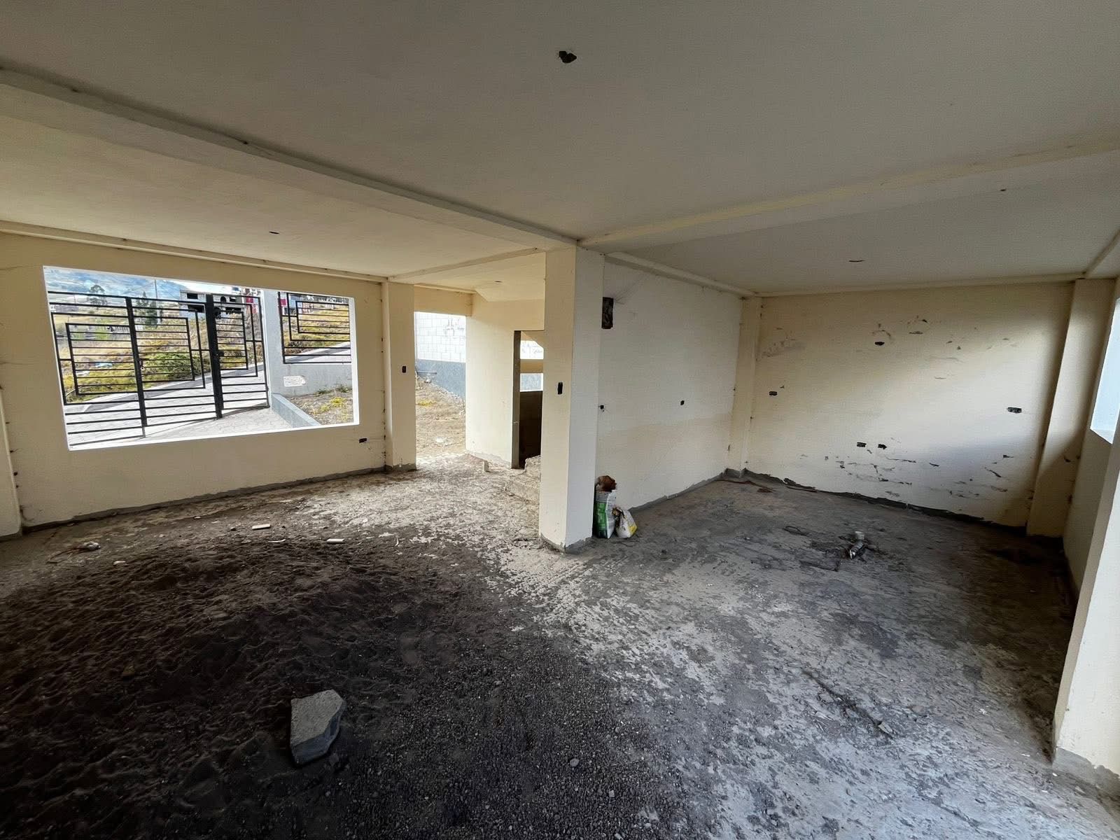 Casa en Obra Gris de Oportunidad Atahualpa-Ambato - Image 10